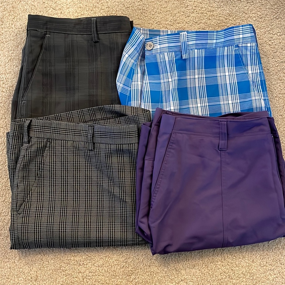 Golf Shorts (4) Size 38
